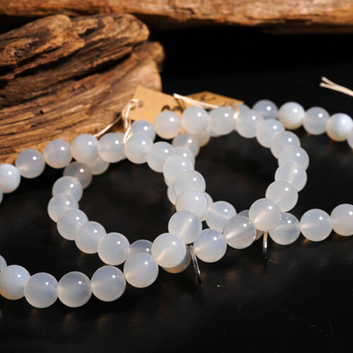 北海道花石産・白雪瑪瑙のブレスレット